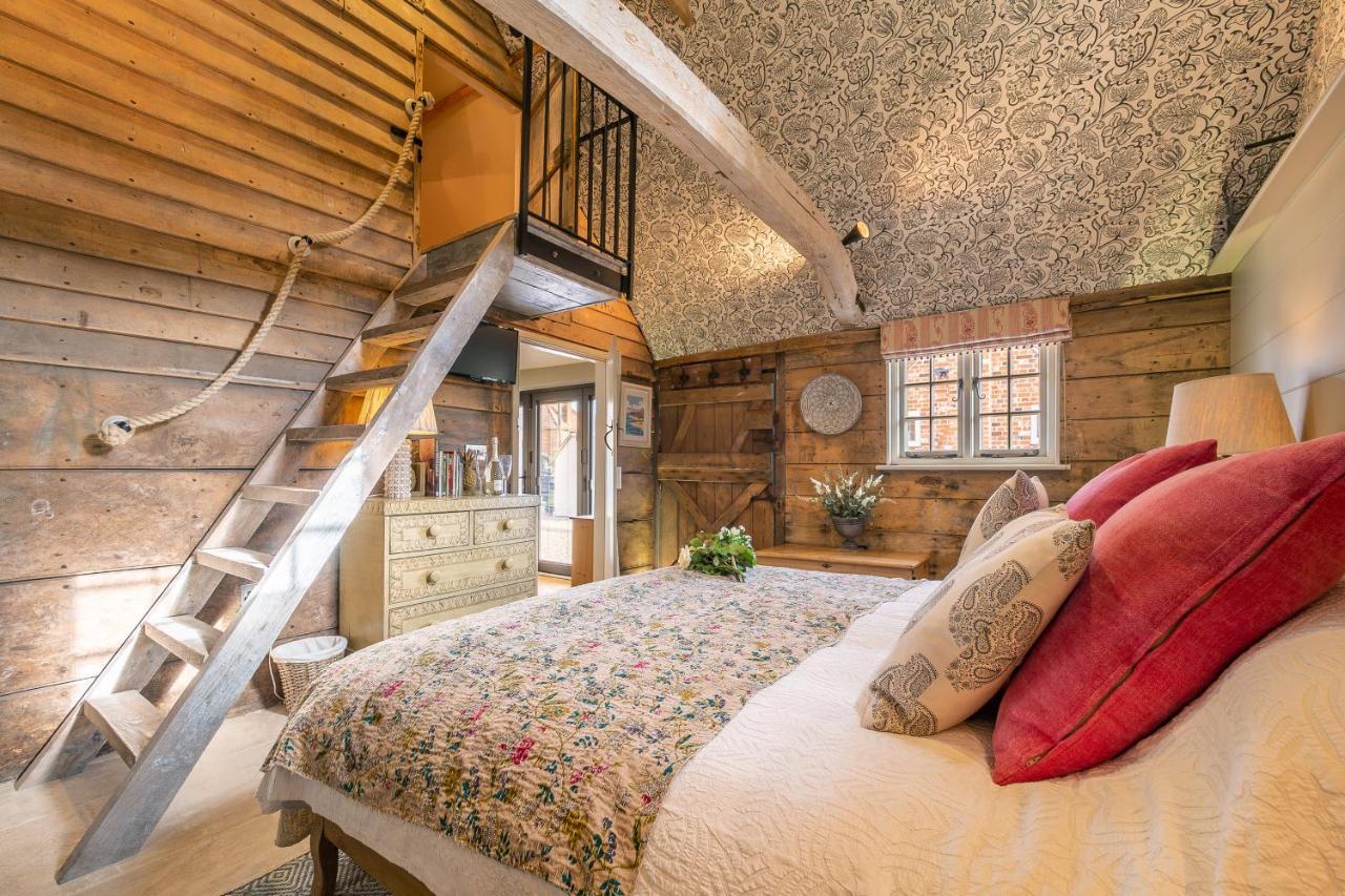 Romantic Cottage In Pretty Village With Great Pubs - Stoke Cartlodge Colchester Dış mekan fotoğraf