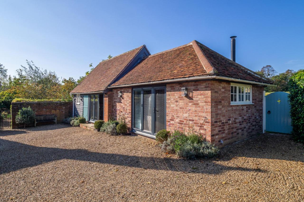 Romantic Cottage In Pretty Village With Great Pubs - Stoke Cartlodge Colchester Dış mekan fotoğraf