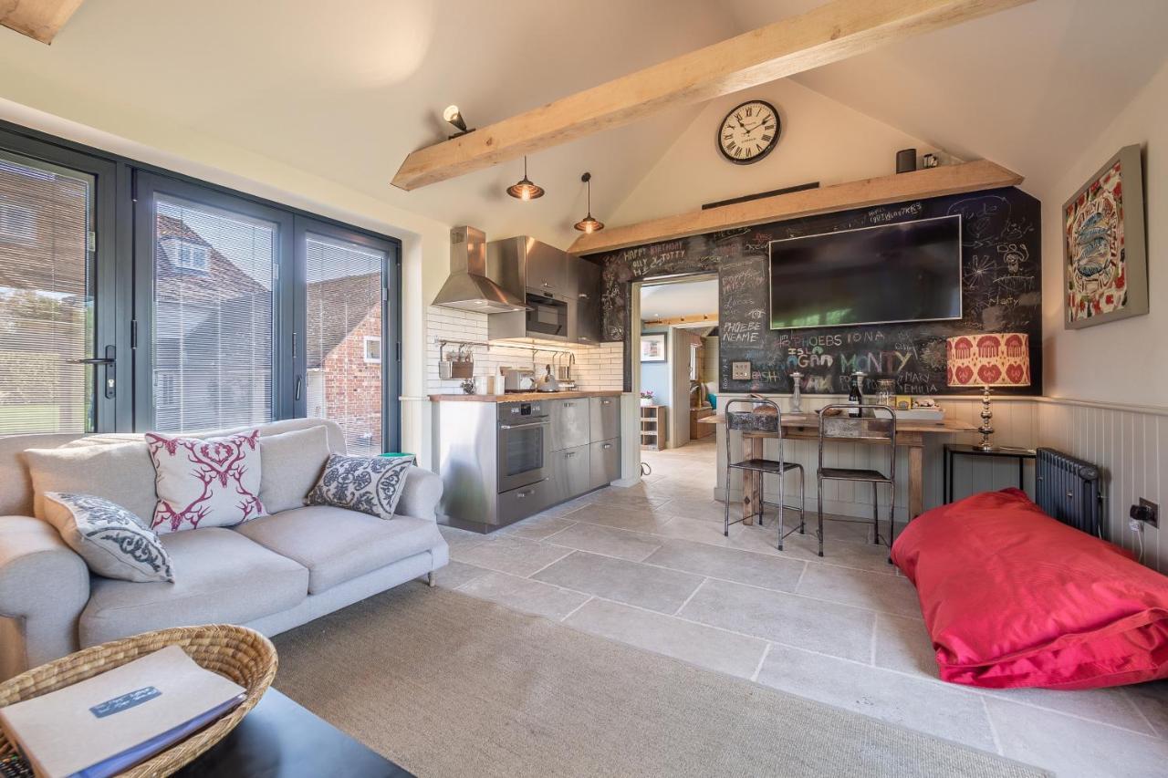 Romantic Cottage In Pretty Village With Great Pubs - Stoke Cartlodge Colchester Dış mekan fotoğraf