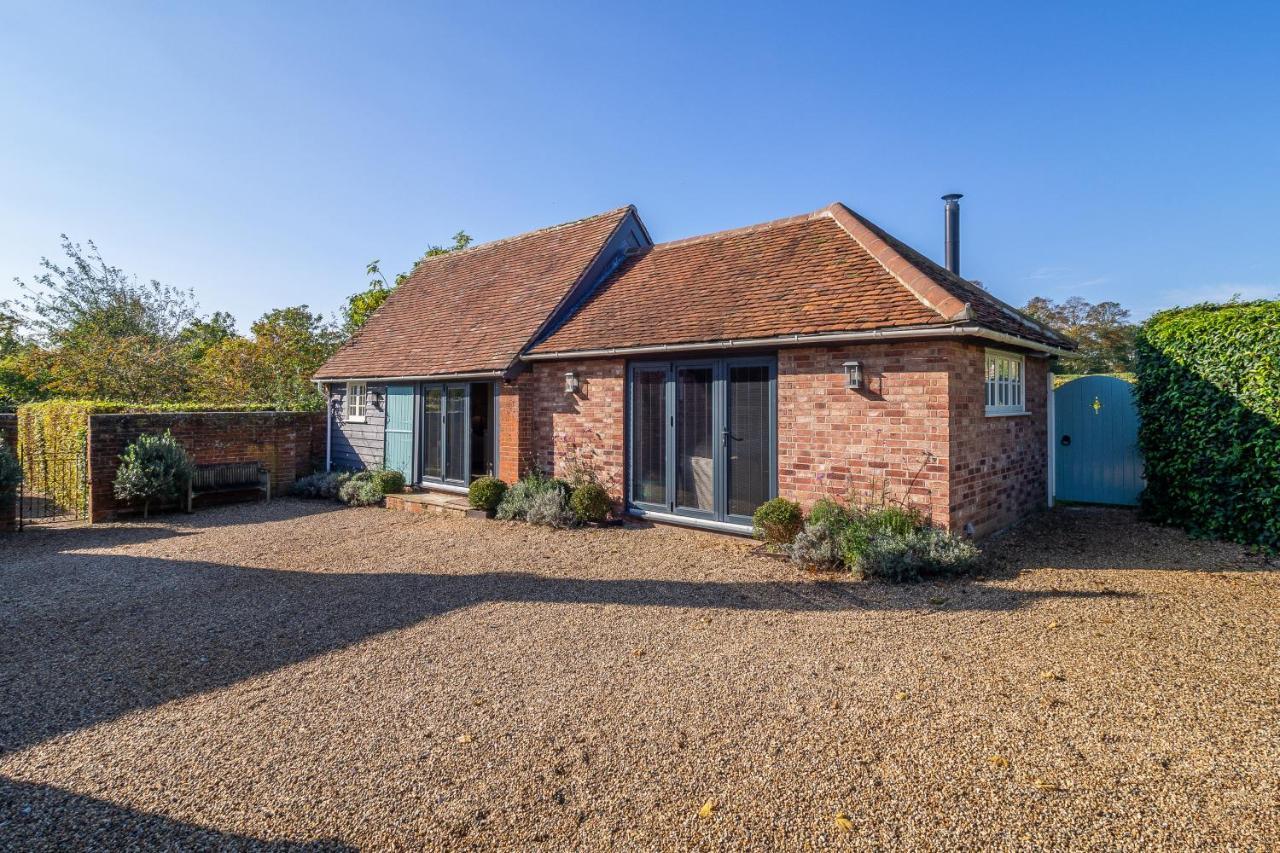 Romantic Cottage In Pretty Village With Great Pubs - Stoke Cartlodge Colchester Dış mekan fotoğraf